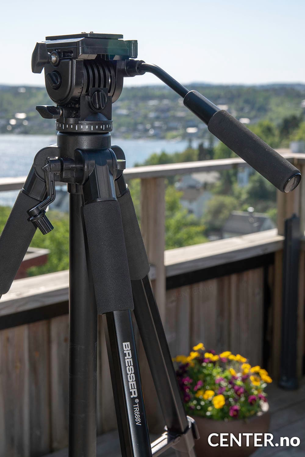 Bresser TR-688V Stativ og Metal Kikkert Adapter Sett