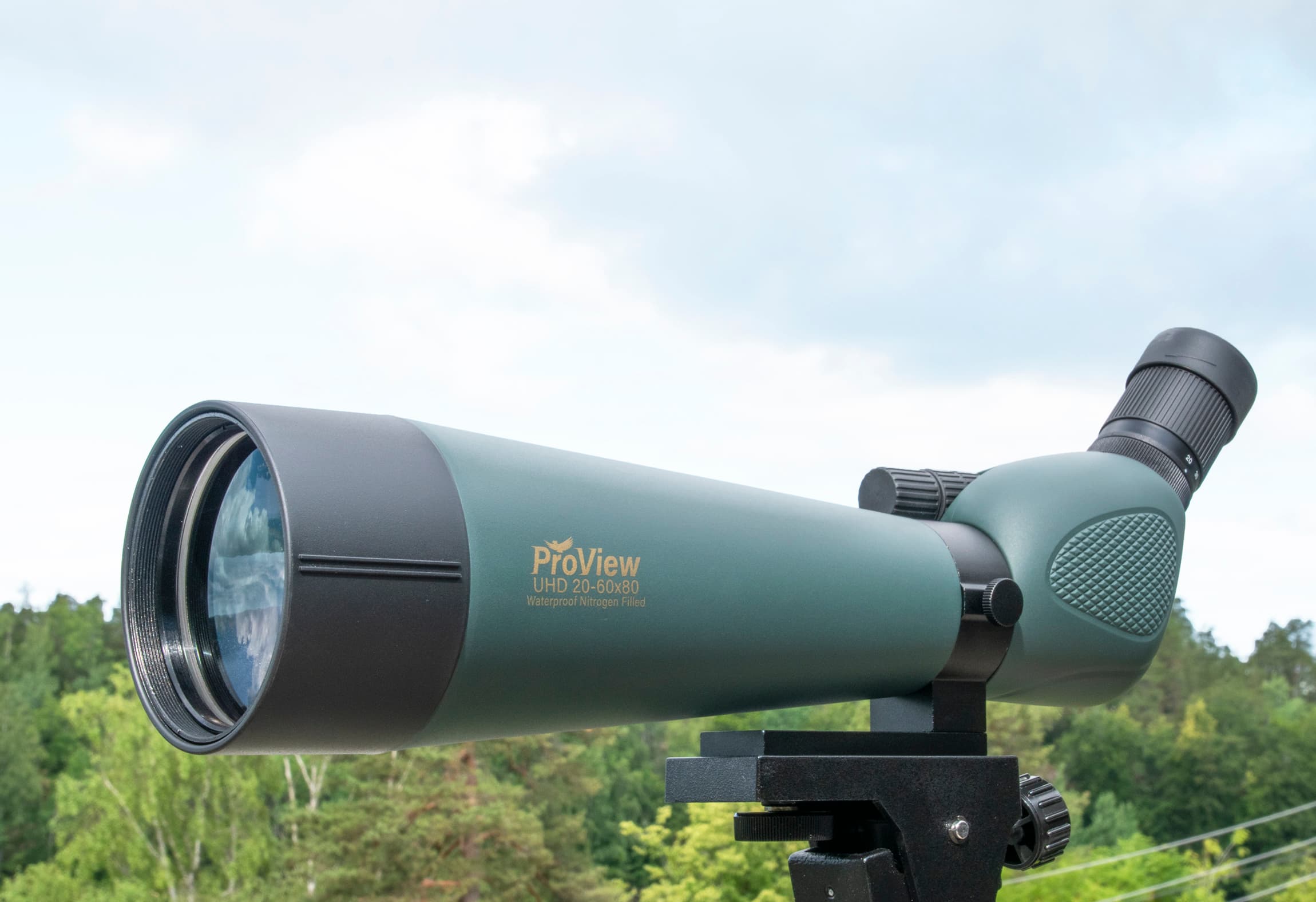 ProView 20-60×80 UHD Utsiktsteleskop, Vanntett | inkludert bordstativ og Full-Height Stativ